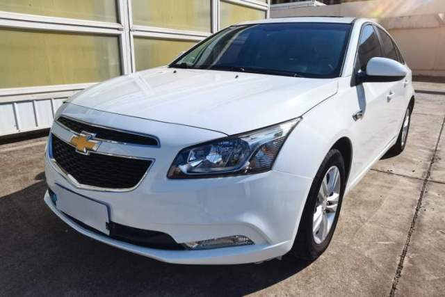 Ojetý Chevrolet Cruze 2015 1.5L Classic SE AT