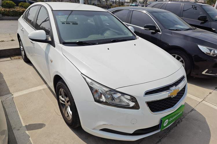 Used Chevrolet Cruze 2015 1.5L Classic SL MT Exterior 1