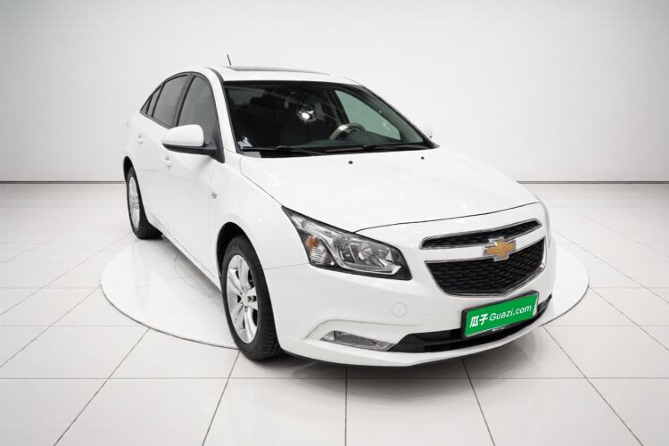 Used Chevrolet Cruze 2015 1.5L Classic SE MT Exterior 1