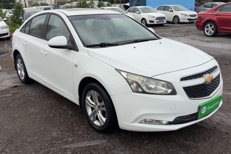 Used Chevrolet Cruze 2015 1.5L Classic SE MT Exterior 1
