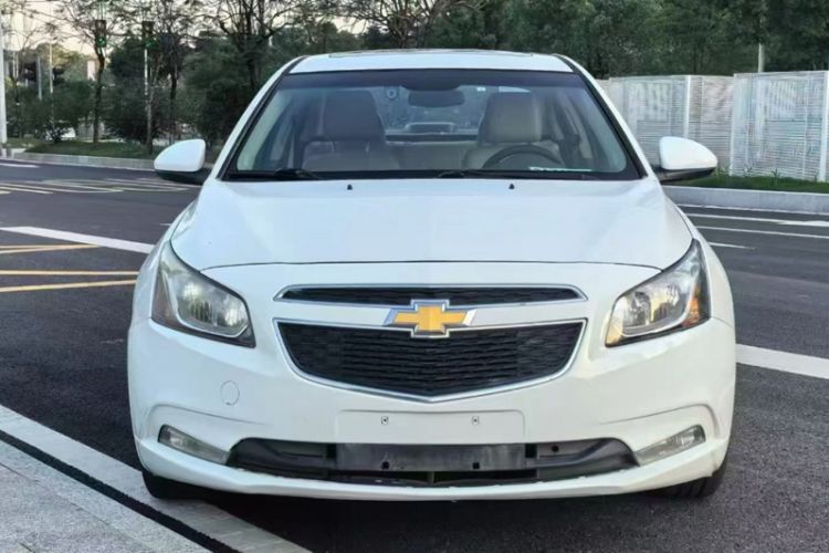 Used Chevrolet Cruze 2015 1.5L Classic SE AT Exterior 1