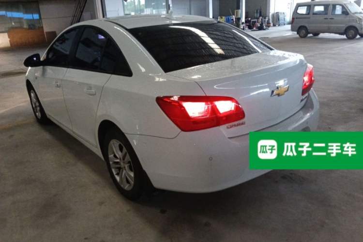 Used Chevrolet Cruze 2015 1.5L Classic SE AT Exterior 2
