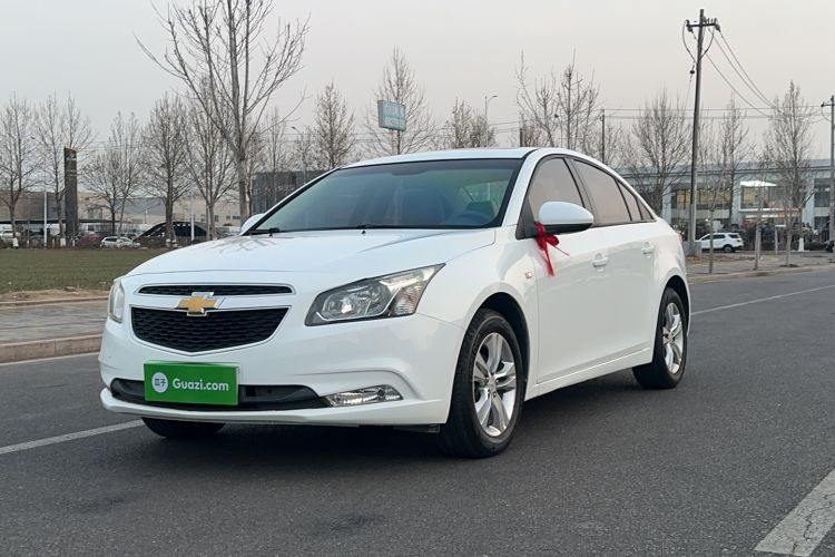 Used Chevrolet Cruze 2015 1.5L Classic SE AT Exterior 2