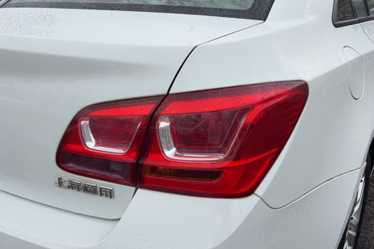 Used Chevrolet Cruze 2015 1.5L Classic SE MT Exterior 3