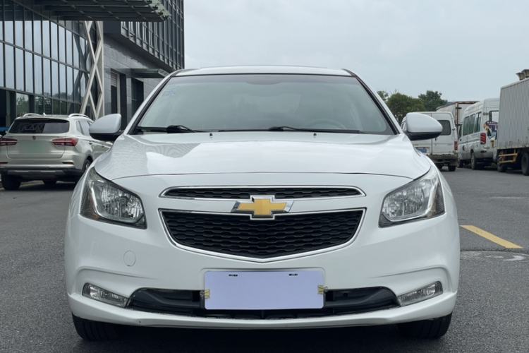 Used Chevrolet Cruze 2015 1.5L Classic SE AT Exterior 5