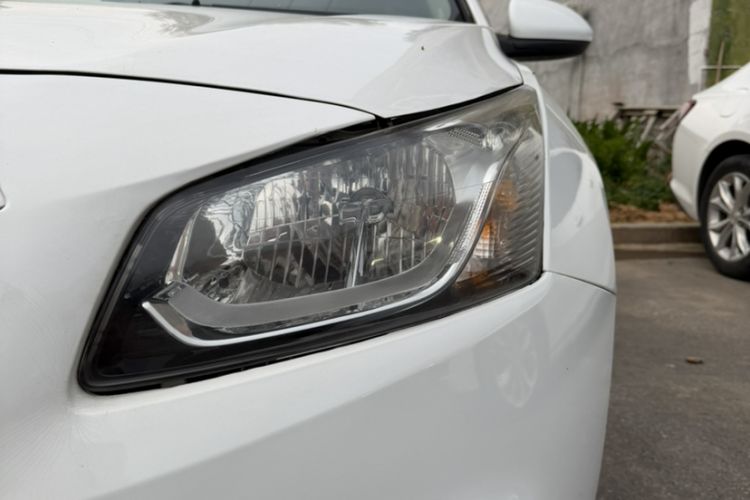 Used Chevrolet Cruze 2015 1.5L Classic SE MT Exterior 6