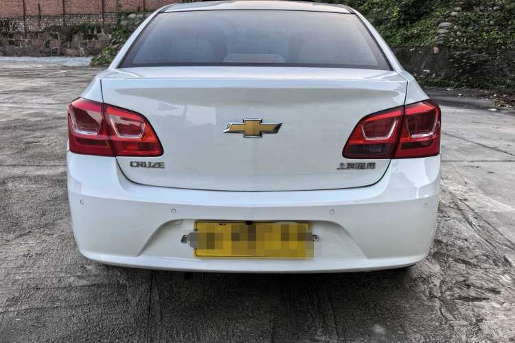 Used Chevrolet Cruze 2015 1.5L Classic SE AT Exterior 6