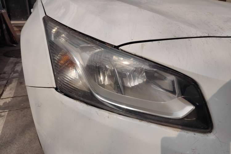 Used Chevrolet Cruze 2015 1.5L Classic SE MT Exterior 6