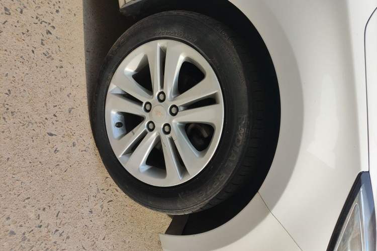 Used Chevrolet Cruze 2015 1.5L Manual Elite Edition Exterior 7