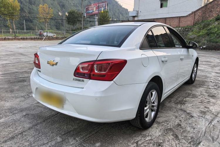 Used Chevrolet Cruze 2015 1.5L Classic SE AT Exterior 7