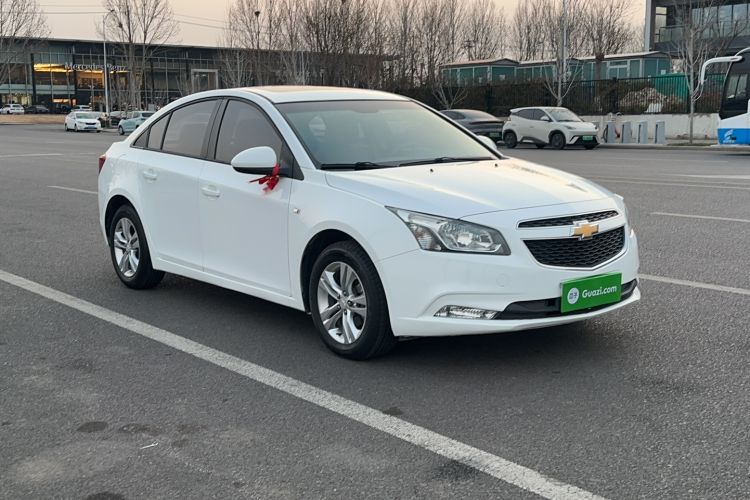 Used Chevrolet Cruze 2015 1.5L Classic SE AT Exterior 8