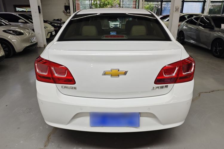 Used Chevrolet Cruze 2015 1.5L Classic SE AT Exterior 8