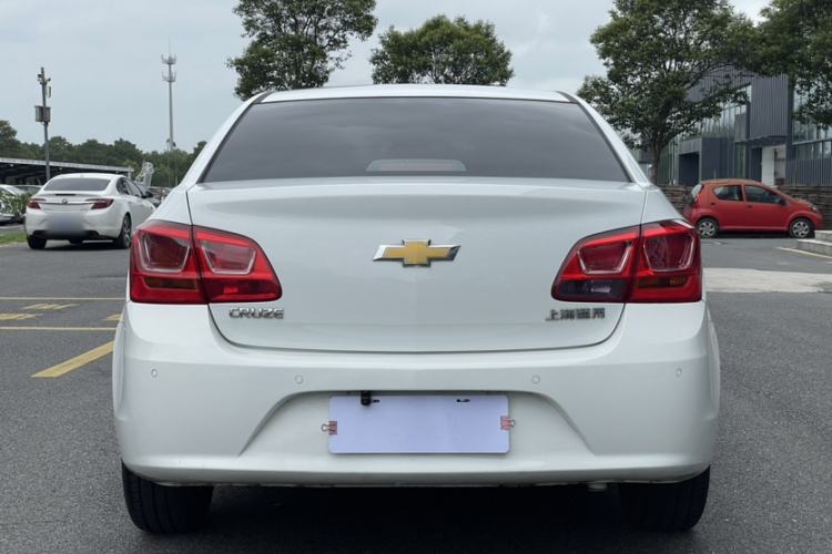 Used Chevrolet Cruze 2015 1.5L Classic SE AT Exterior 9