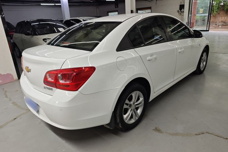 Used Chevrolet Cruze 2015 1.5L Classic SE AT Exterior 9