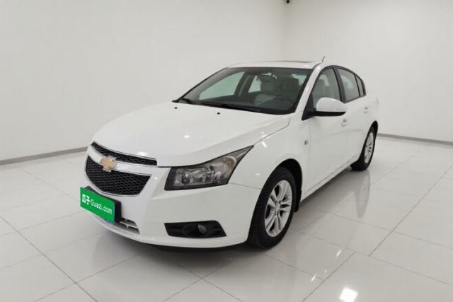 Used Chevrolet Cruze 2015 Hatchback 1.6L Automatic Comfort Edition
