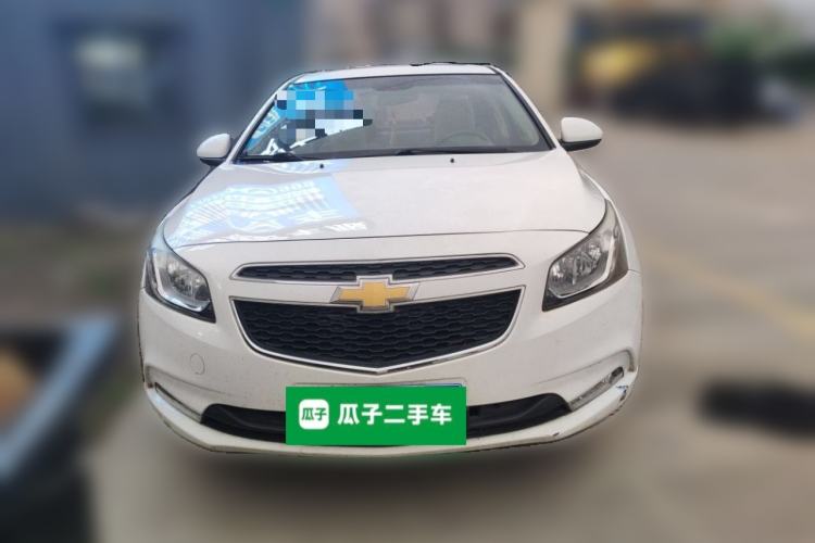 Used Chevrolet Cruze 2015 1.5L Classic SE MT Front