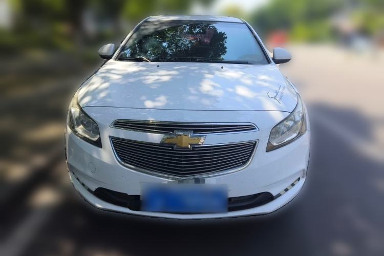 Used Chevrolet Cruze 2015 1.5L Classic SE MT Front