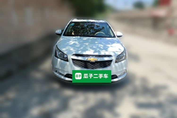 Used Chevrolet Cruze 2015 1.5L Classic SE MT Front