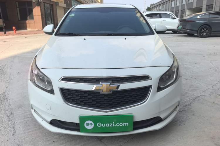 Used Chevrolet Cruze 2015 1.5L Classic SE MT Front