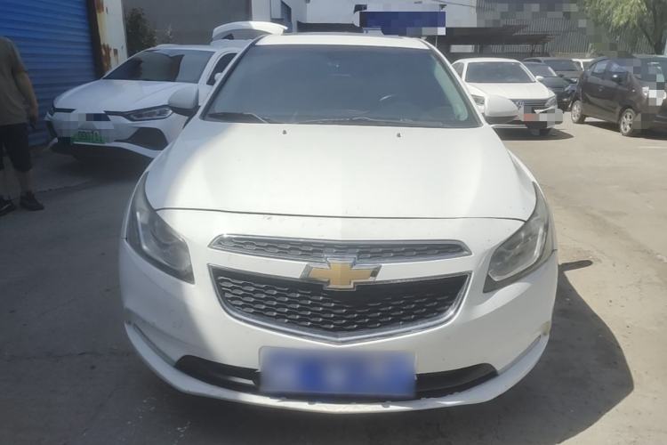 Used Chevrolet Cruze 2015 1.5L Classic SE MT Front