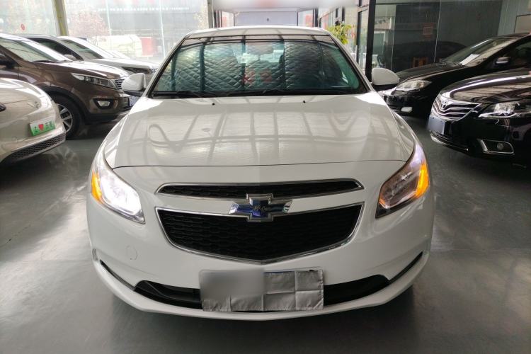 Used Chevrolet Cruze 2015 1.5L Classic SL MT Front