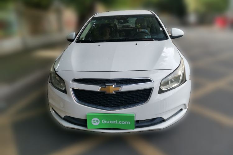 Used Chevrolet Cruze 2015 1.5L Classic SL MT Front