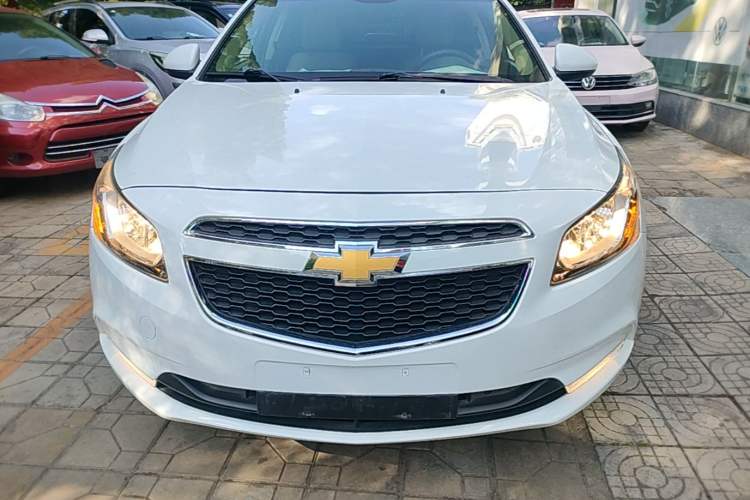 Used Chevrolet Cruze 2015 1.5L Classic SE AT Front