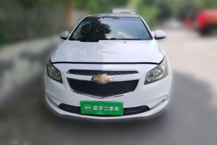 Used Chevrolet Cruze 2015 1.5L Classic SE MT Front