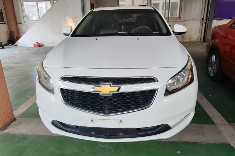 Used Chevrolet Cruze 2015 1.5L Classic SE MT Front