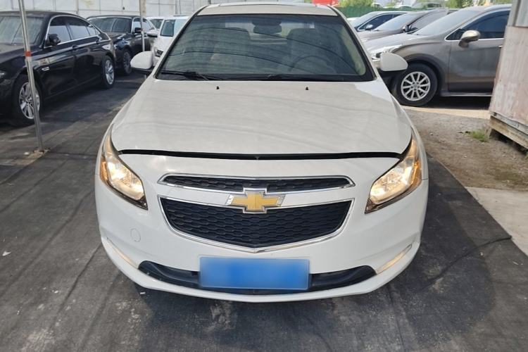 Used Chevrolet Cruze 2015 1.5L Classic SE MT Front