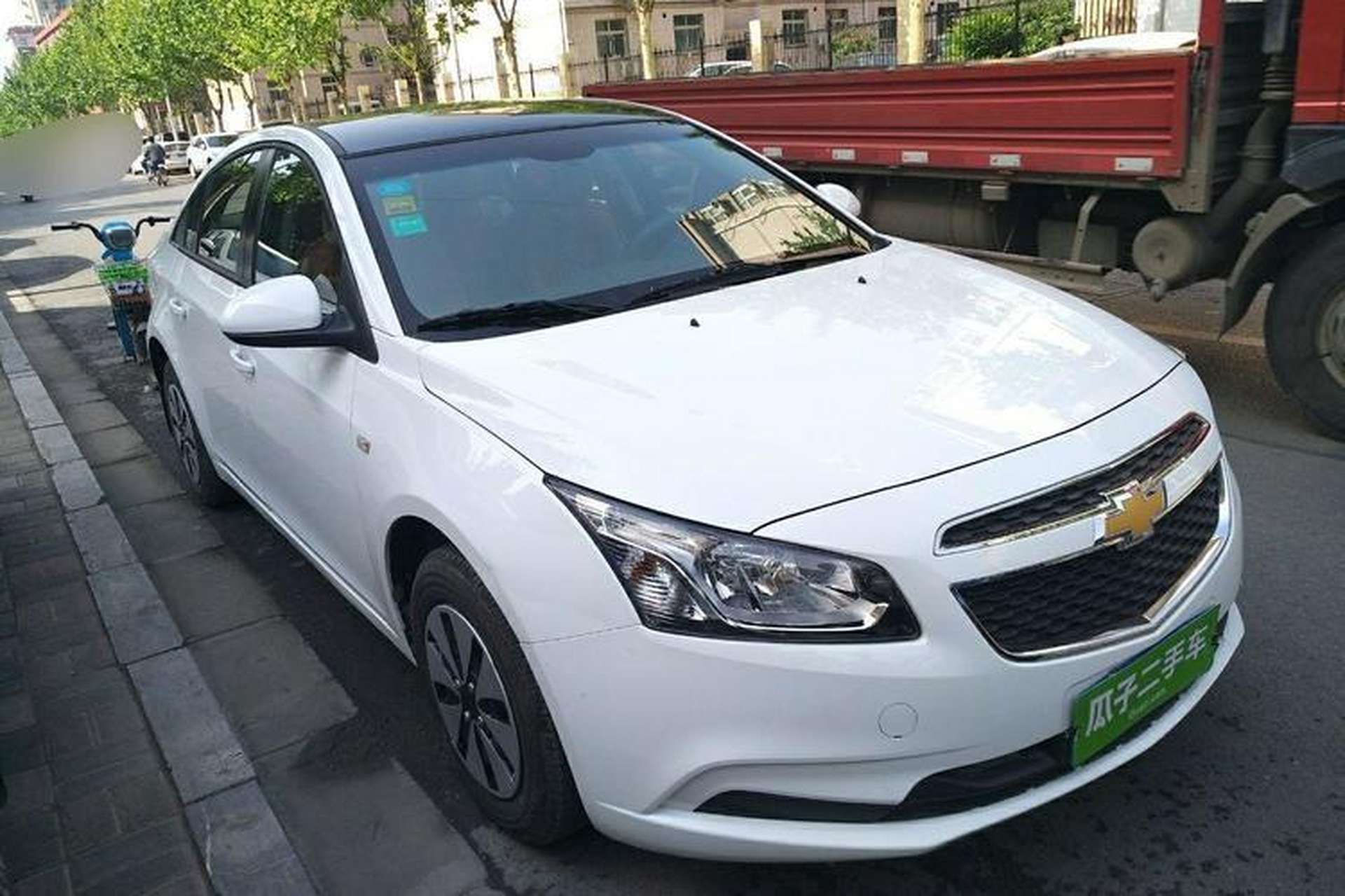 Used Chevrolet Cruze 2015 1.5L Classic SL MT Front Right 45 Deg