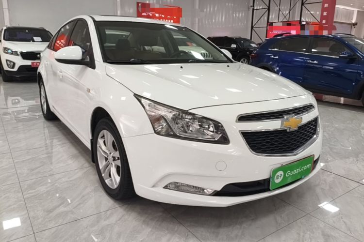 Used Chevrolet Cruze 2015 1.5L Classic SE AT Front Right 45 Deg