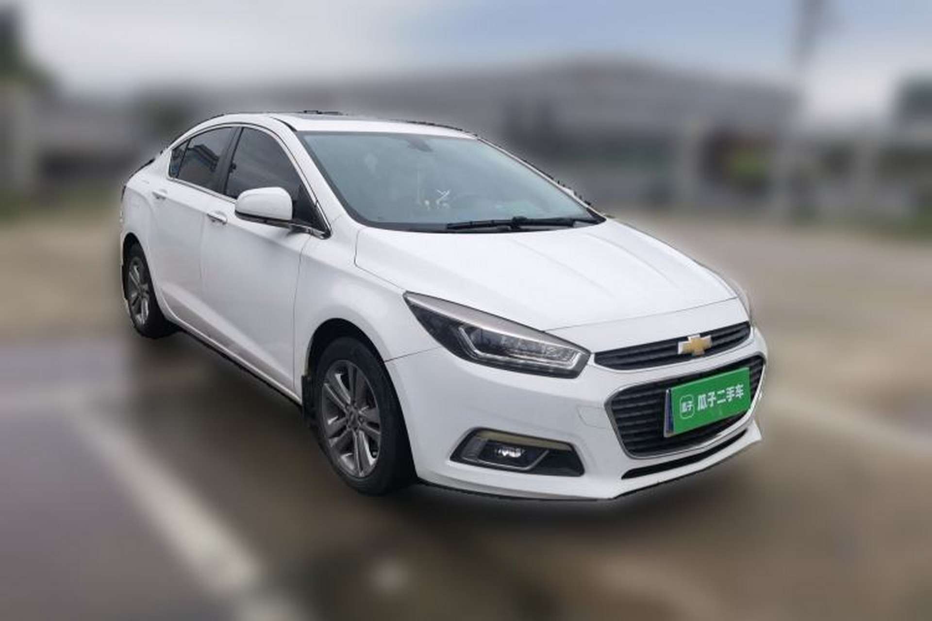 Used Chevrolet Cruze 2015 1.4T DCG Luxury Edition Front Right 45 Deg