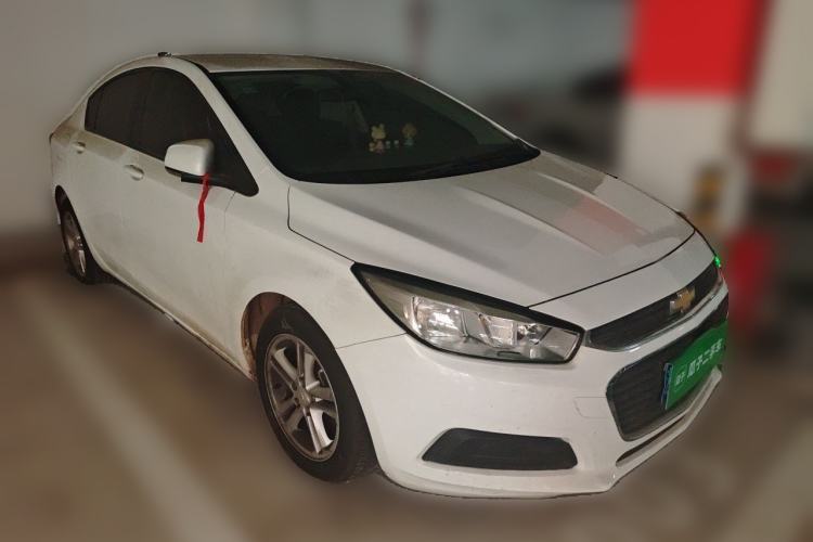 Used Chevrolet Cruze 2015 1.5L Manual Fashion Edition Front Right 45 Deg