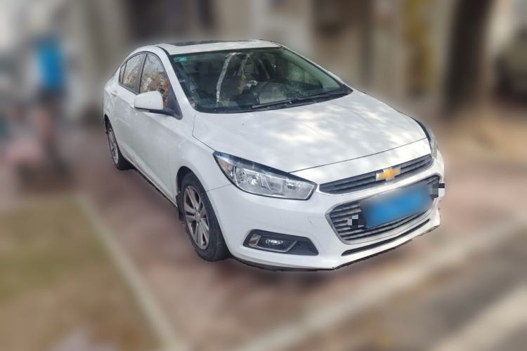 Used Chevrolet Cruze 2015 1.5L Manual Elite Edition Front Right 45 Deg