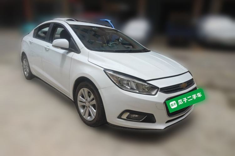 Used Chevrolet Cruze 2015 1.5L Automatic Fashion Navigation Edition Front Right 45 Deg