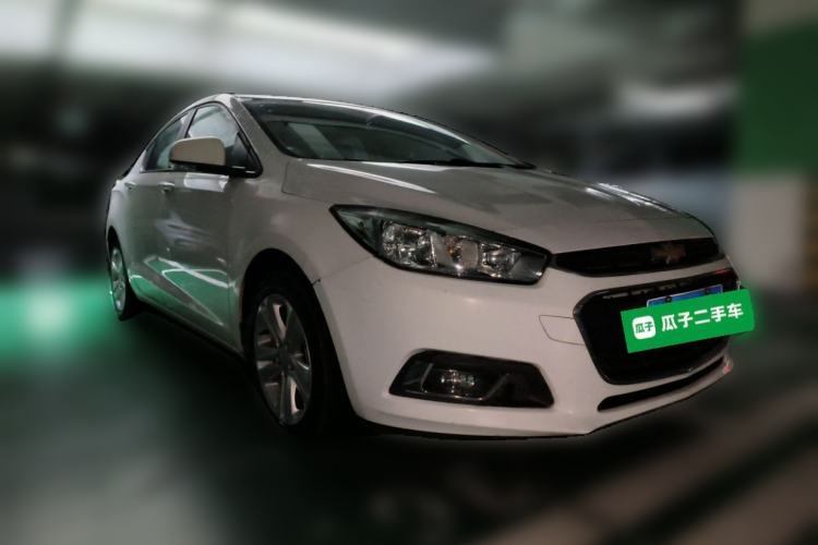 Used Chevrolet Cruze 2015 1.5L Automatic Luxury Edition Front Right 45 Deg