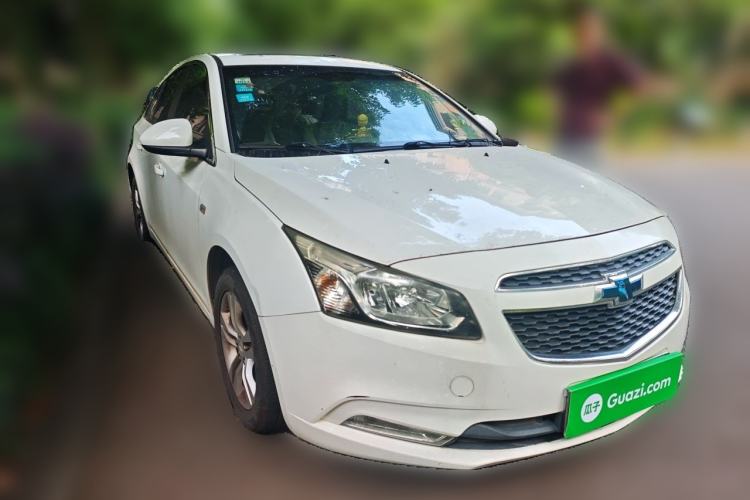 Used Chevrolet Cruze 2015 1.5L Classic SE AT Front Right 45 Deg