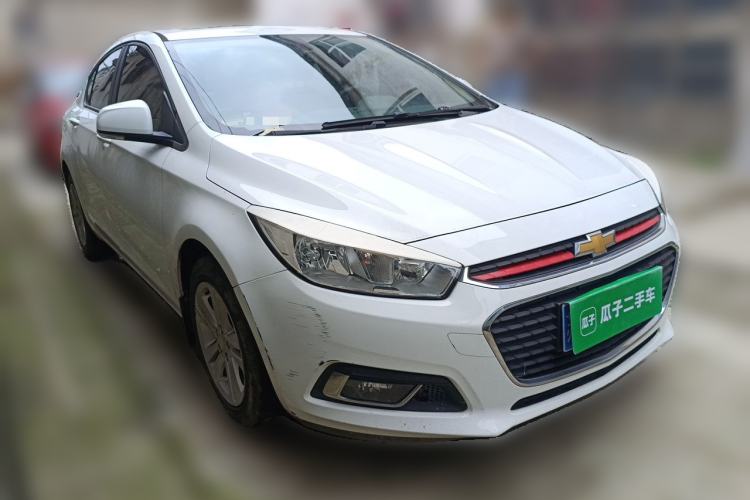 Used Chevrolet Cruze 2015 1.5L Manual Elite Edition Front Right 45 Deg