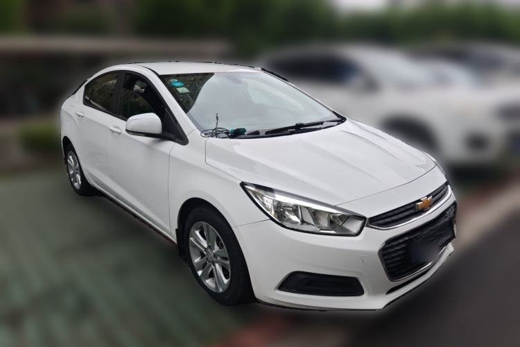 Used Chevrolet Cruze 2015 1.5L Automatic Fashion Navigation Edition Front Right 45 Deg