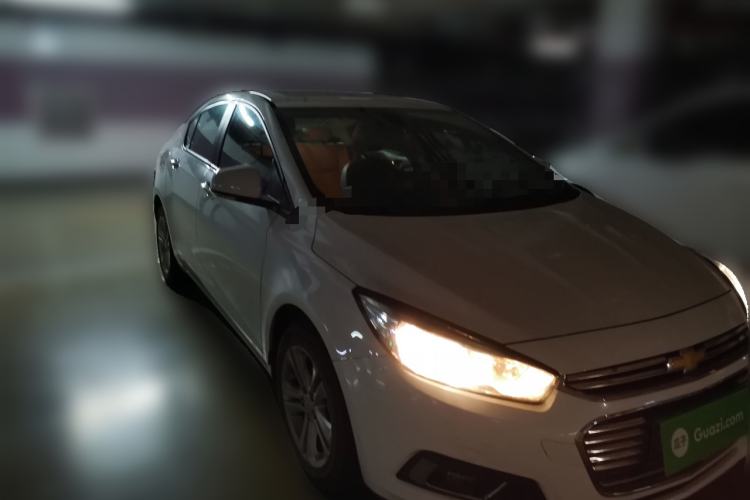 Used Chevrolet Cruze 2015 1.5L Automatic Luxury Edition Front Right 45 Deg