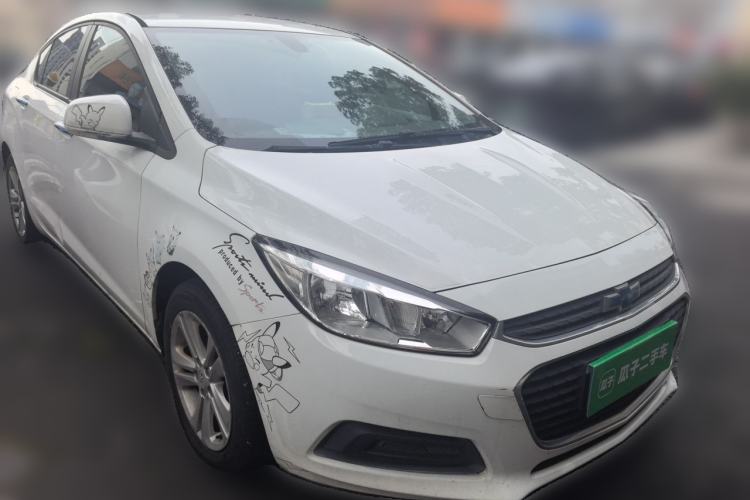Used Chevrolet Cruze 2015 1.5L Automatic Fashion Navigation Edition Front Right 45 Deg