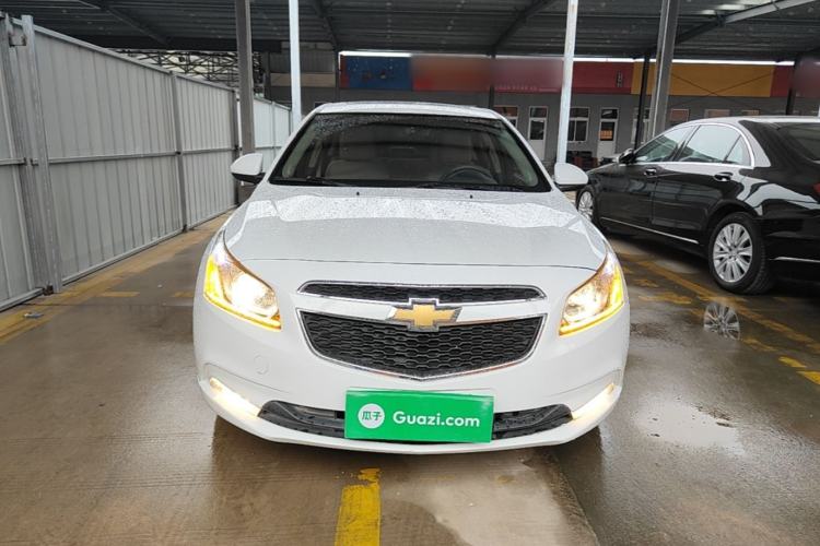 Used Chevrolet Cruze 2015 1.5L Classic SE AT Front