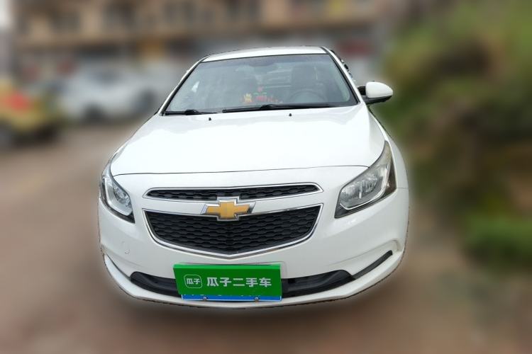 Used Chevrolet Cruze 2015 1.5L Classic SL MT Front