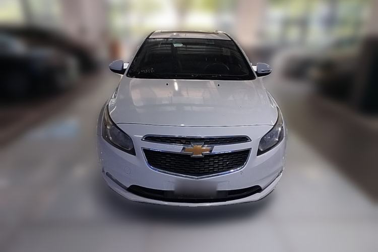Used Chevrolet Cruze 2015 1.5L Classic SE MT Front