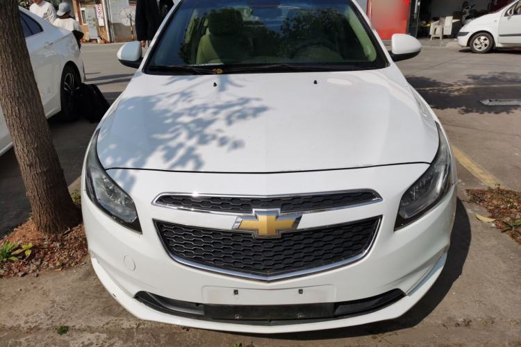 Used Chevrolet Cruze 2015 1.5L Classic SE MT Front
