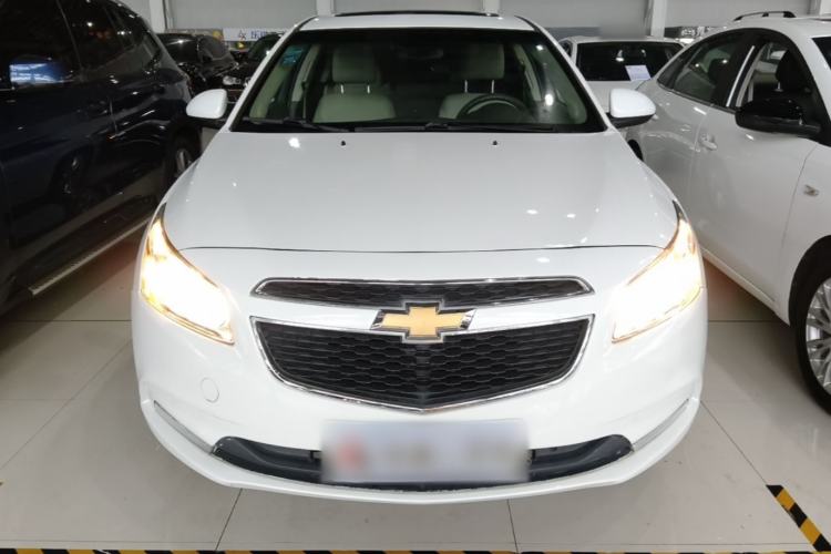 Used Chevrolet Cruze 2015 1.5L Classic SE AT Front