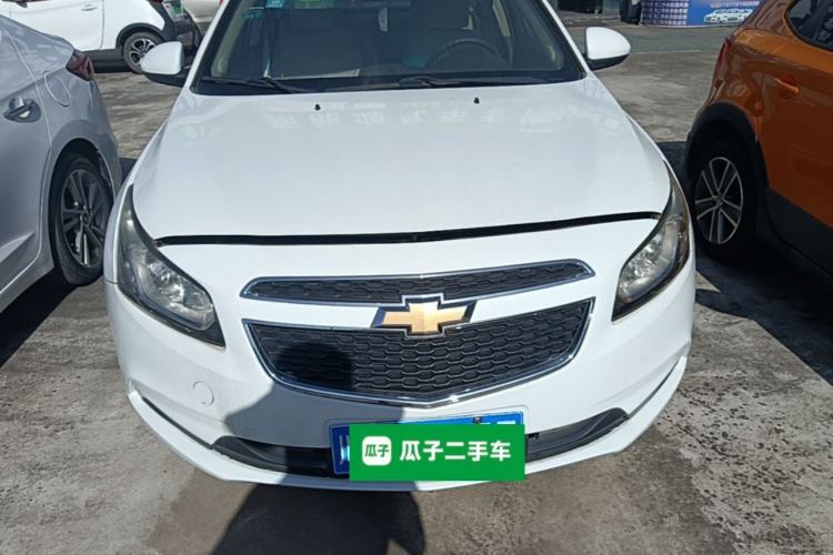 Used Chevrolet Cruze 2015 1.5L Classic SL MT Front