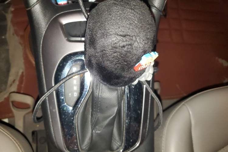 Used Chevrolet Cruze 2015 1.5L Automatic Luxury Edition Gear Lever