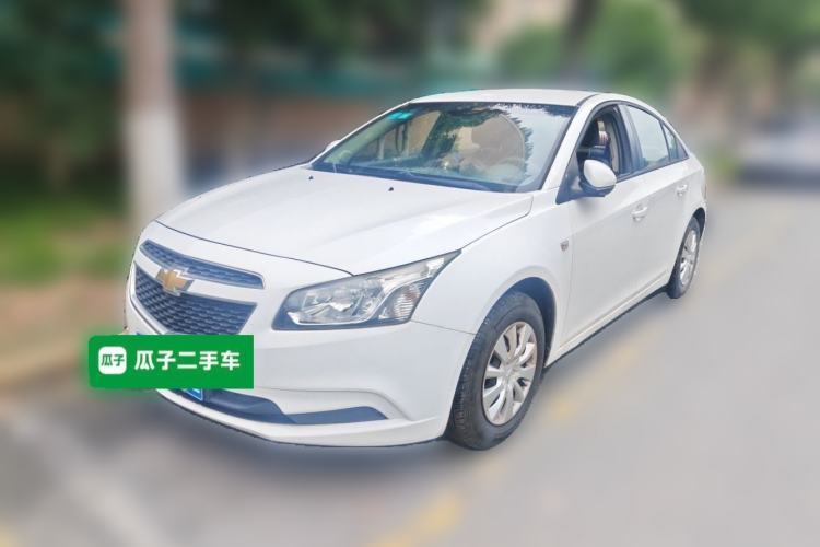 Used Chevrolet Cruze 2015 1.5L Classic SL MT Guazi used car, China used car export, Used car for sale, Used  cars, Cheapest cars for sale